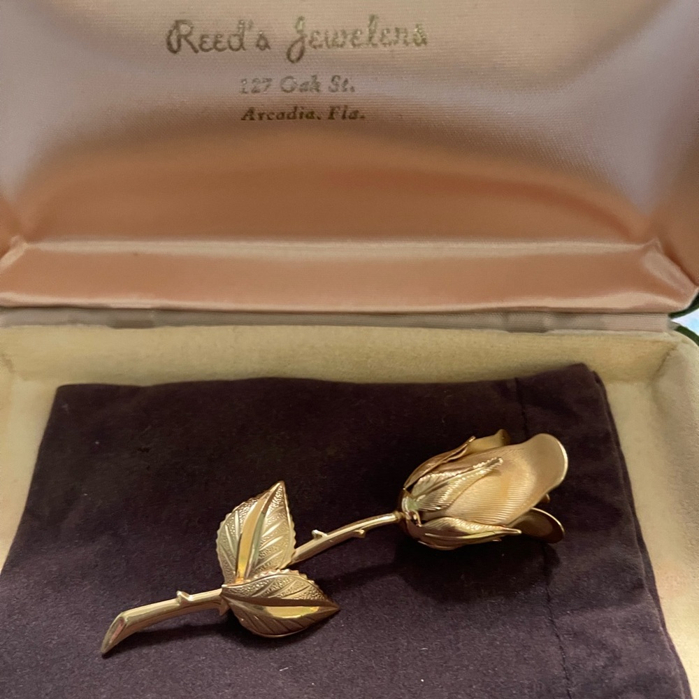 Vintage Gold Plated Long Stem Rose Stem Brooch Pin